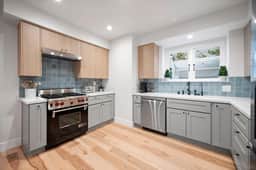 Chic 4-Bedroom Vacation Rental in Studio City – Toluca Lake